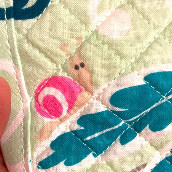 GORGEOUS NEVER USED Vera Bradley crossbody - Picture 3 of 10